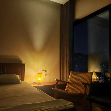 Noi Bai Flight Path Homestay Hanoi Exterior photo