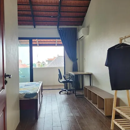 Noi Bai Flight Path Homestay Hanoi Exterior photo