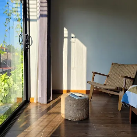 Noi Bai Flight Path Homestay Hanoi Exterior photo